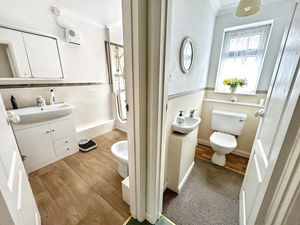 Photo 7- click for photo gallery